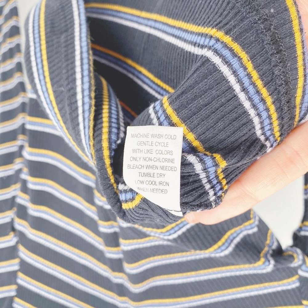 Pacsun Striped Ribbed Crop Long Sleeve Top - Image 7